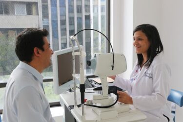 Servicios examen de la vista lentes
